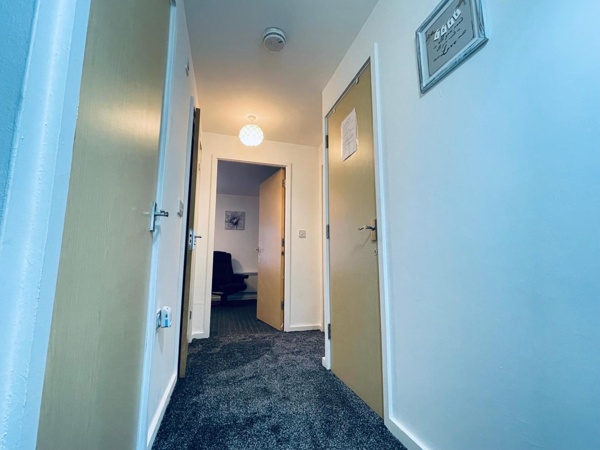 Grand Central Littleover Deluxe Apartments Derby Room photo